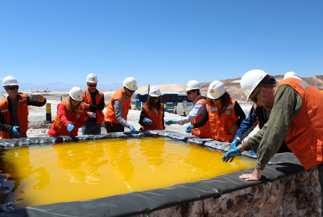 Li-brine_SQM-Atacama,-Chile_feature